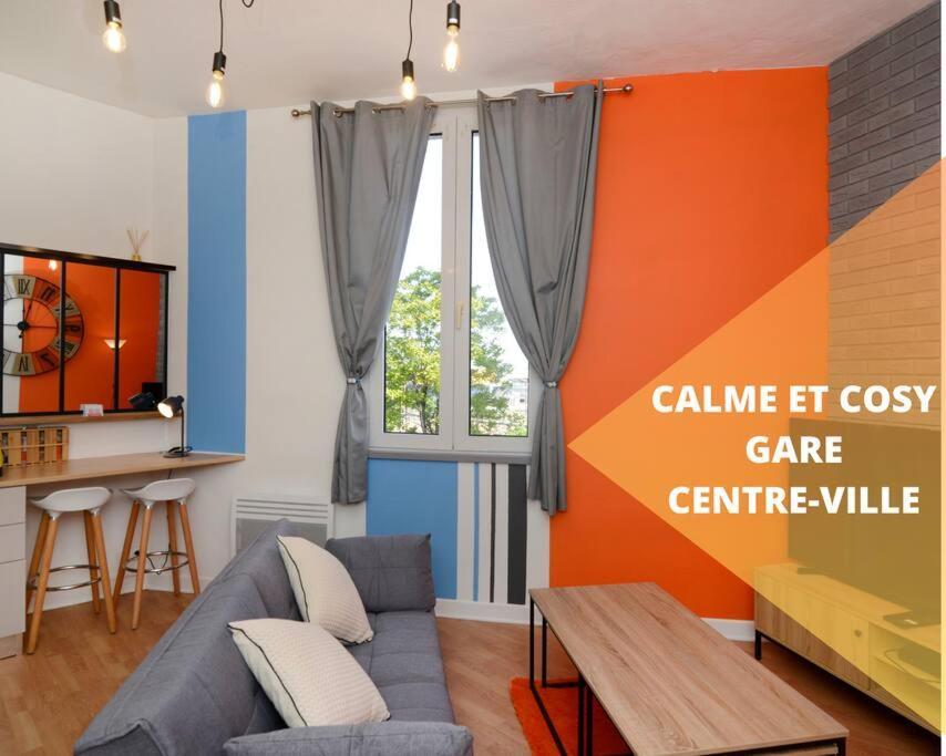 Apartamento L'Accueil En Quai/T2/Gare/Wi-Fi Angulema Exterior foto